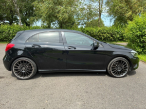 2014 Mercedes-Benz A-Class 1.5 A180 Cdi Sport Hatchback 5dr Diesel 7g-Dct Euro 5 (s/s) (109 Ps) in Black — image 2