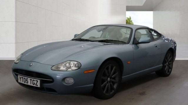 2005 Jaguar Xk8 4.2 Blue Automatic Coupe 2dr Rare Car+stunning in Blue — image 1
