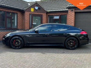 2015 Porsche Panamera 3.0d V6 Tiptronics Euro 5 (s/s) 5dr in Black — image 5