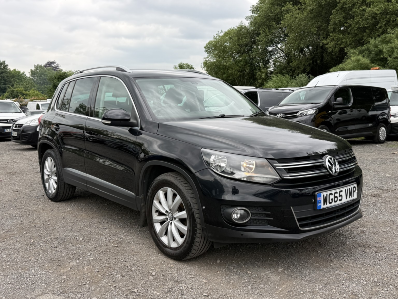 2015 Volkswagen Tiguan 2.0 Tdi Bluemotion Tech Match in Black — image 1