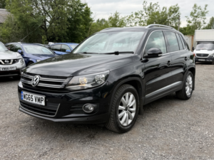 2015 Volkswagen Tiguan 2.0 Tdi Bluemotion Tech Match in Black — image 3