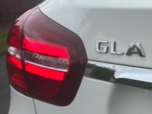 2017 Mercedes-Benz Gla 2.1 Gla220d Amg Line (premium) 7g-Dct 4matic Euro 6 (s/s) 5dr in White — image 3