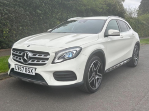 2017 Mercedes-Benz Gla 2.1 Gla220d Amg Line (premium) 7g-Dct 4matic Euro 6 (s/s) 5dr in White — image 5