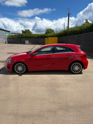 2013 Mercedes-Benz A Class 2.1 A220 Cdi Amg Sport Hatchback 5dr Diesel 7g-Dct Euro 6 (s/s) (170 Ps) in Red — image 2