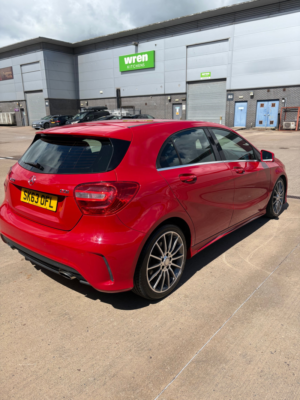 2013 Mercedes-Benz A Class 2.1 A220 Cdi Amg Sport Hatchback 5dr Diesel 7g-Dct Euro 6 (s/s) (170 Ps) in Red — image 5
