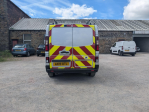 2019 Renault Trafic 1.6 Dci Energy 29 Sport Nav Lwb Standard Roof Euro 6 (s/s) 5dr in Silver — image 4