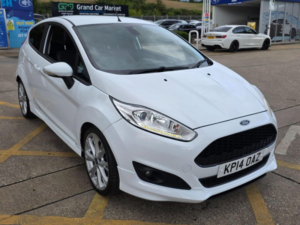 2014 Ford Fiesta 1.0t Ecoboost Zetec S Euro 5 (s/s) 3dr in White — image 3