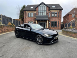2017 BMW M4 3.0 M4 Coupe Competition Package in Black — image 4