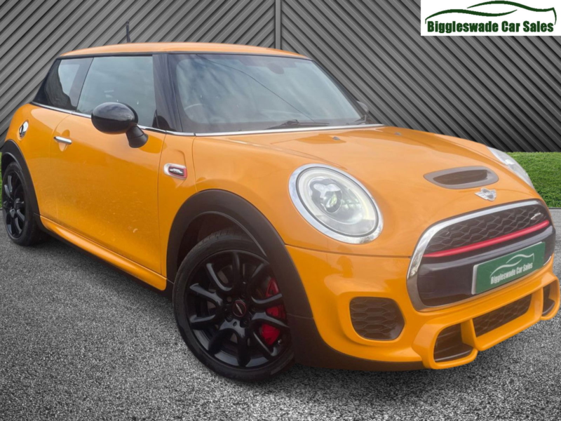 2015 MINI Hatch 2.0l John Cooper Works Hatchback 3dr Petrol Automatic Euro 6 (228 Bhp) in Orange — image 1