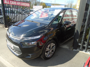 2015 Citroen C4 Picasso 1.6 E-Hdi Exclusive MPV 5dr Diesel Manual Euro 5 (s/s) (115 Ps) in Black — image 3