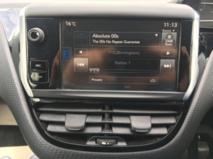 2016 Peugeot 208 1.2 Puretech Active Euro 6 5dr in White — image 4