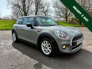 2017 MINI Hatch