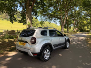2021 Dacia Duster 1.5 Dci Comfort Car Derived Van 5dr Diesel Manual 4WD Euro 6 (s/s) (115 Ps) in Grey — image 3