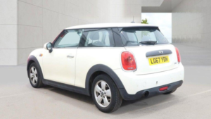 2017 MINI Hatch 1.2 One Euro 6 (s/s) 3dr in White — image 3