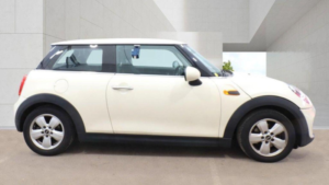 2017 MINI Hatch 1.2 One Euro 6 (s/s) 3dr in White — image 5