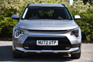 2022 Kia Niro 1.6h Gdi 3 SUV 5dr Petrol Hybrid Dct Euro 6 (s/s) (139 Bhp) in Grey — image 5