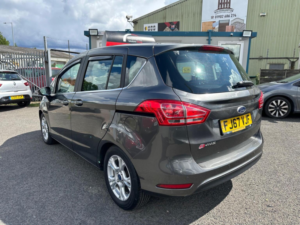 2017 Ford B-Max 1.4 Zetec Navigator Euro 6 5dr in Grey — image 4