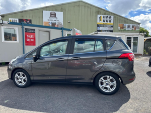 2017 Ford B-Max 1.4 Zetec Navigator Euro 6 5dr in Grey — image 5
