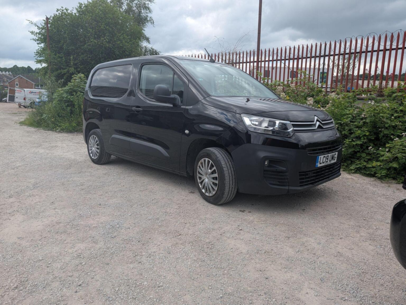 2019 Citroen Berlingo 1.6 Bluehdi 650 Enterprise M Swb Euro 6 5dr in Black — image 1