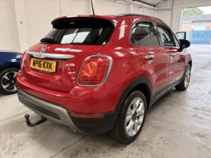 2016 Fiat 500x 1.6 500x Off-Road Look 1.6 Multijet Ii 120hp Cross in Red — image 4