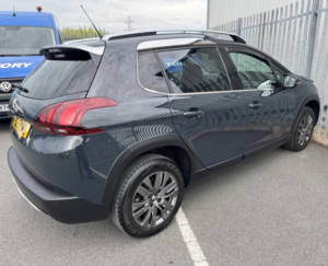 2019 Peugeot 2008 1.2 Allure Premium in Grey — image 5