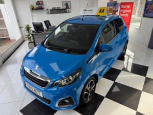 2015 Peugeot 108 1.2 Puretech Allure Euro 6 5dr in Blue — image 6