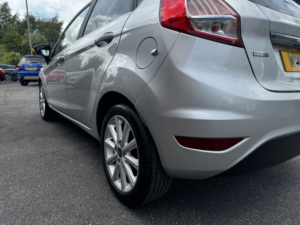 2016 Ford Fiesta 1.0 T Ecoboost Titanium in Silver — image 4