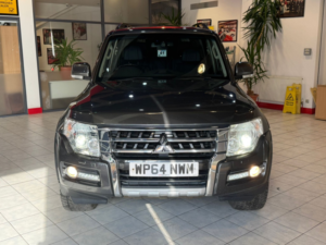 2015 Mitsubishi Shogun 3.2 Di-Dc Sg4 in Grey — image 2