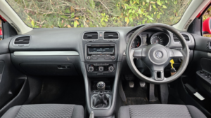 2012 Volkswagen Golf 1.6 Tdi S in Red — image 4