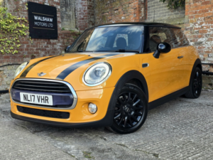 2017 MINI Hatch