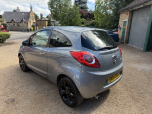 2015 Ford Ka 1.2 Metal Low Mileage Full Service History Low Tax Just £35 A Year in Silver — image 4
