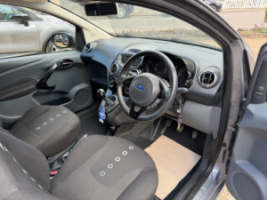 2015 Ford Ka 1.2 Metal Low Mileage Full Service History Low Tax Just £35 A Year in Silver — image 6
