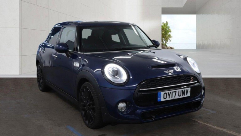 2017 MINI Hatch 2.0 Cooper S Auto Euro 6 (s/s) 5dr in Blue — image 1