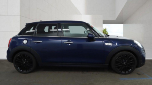 2017 MINI Hatch 2.0 Cooper S Auto Euro 6 (s/s) 5dr in Blue — image 6
