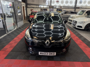 2014 Renault Clio 0.9 Dynamique Medianav Tce 90 Stop & Start in Black — image 2