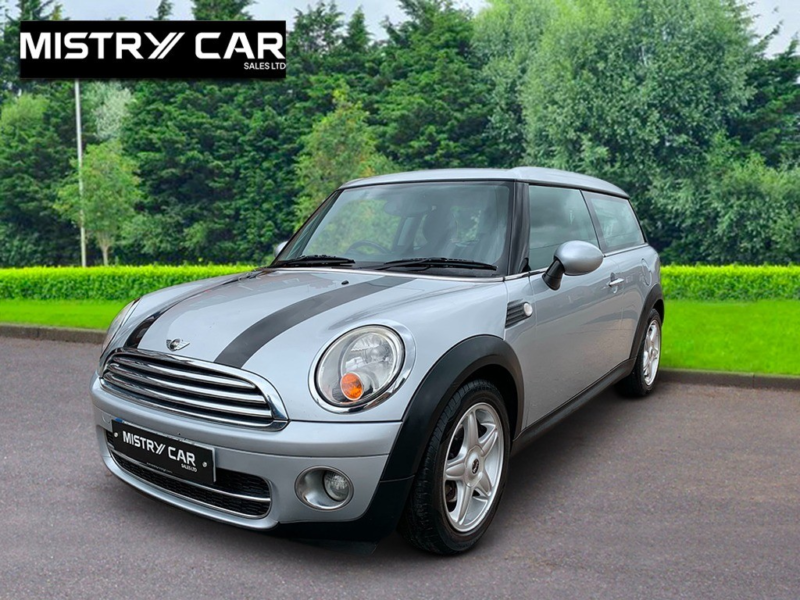 2009 MINI Clubman 1.6 Cooper D Clubman in Silver — image 1