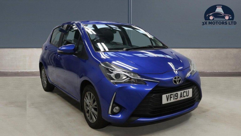 2019 Toyota Yaris 1.5 Vvt-I Icon Euro 6 5dr in Blue — image 1
