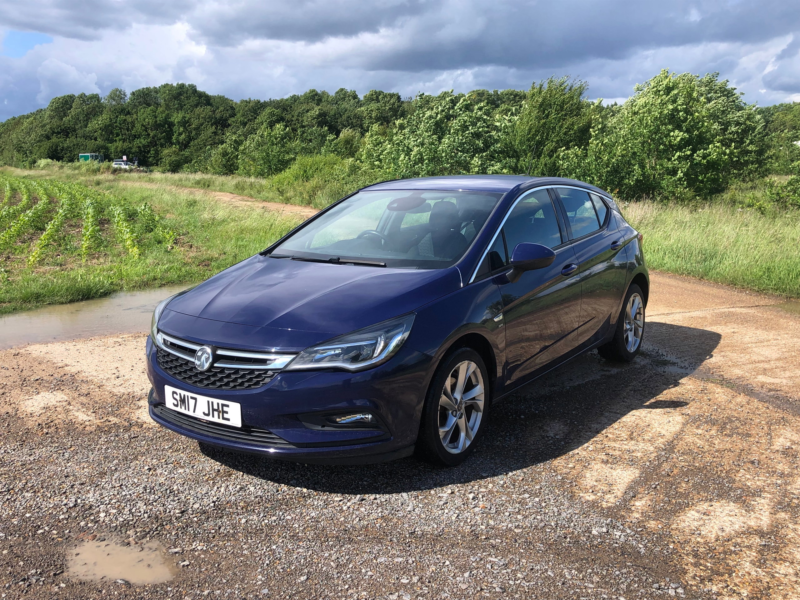 2017 Vauxhall Astra 1.4i Sri Hatchback 5dr Petrol Manual Euro 6 (100 Ps) in Blue — image 1