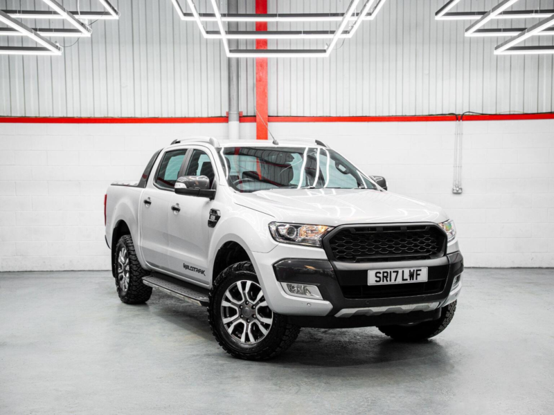2017 Ford Ranger 3.2 Tdci Wildtrak Auto 4WD Euro 5 4dr in Silver — image 1