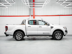 2017 Ford Ranger 3.2 Tdci Wildtrak Auto 4WD Euro 5 4dr in Silver — image 2