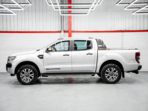 2017 Ford Ranger 3.2 Tdci Wildtrak Auto 4WD Euro 5 4dr in Silver — image 5