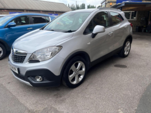 2013 Vauxhall Mokka 1.6 Exclusiv 2WD Euro 5 (s/s) 5dr in Silver — image 2