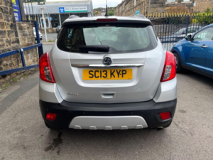 2013 Vauxhall Mokka 1.6 Exclusiv 2WD Euro 5 (s/s) 5dr in Silver — image 4