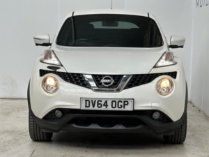 2014 Nissan Juke 1.2 Dig-T Tekna Euro 5 (s/s) 5dr Euro 5 in White — image 2