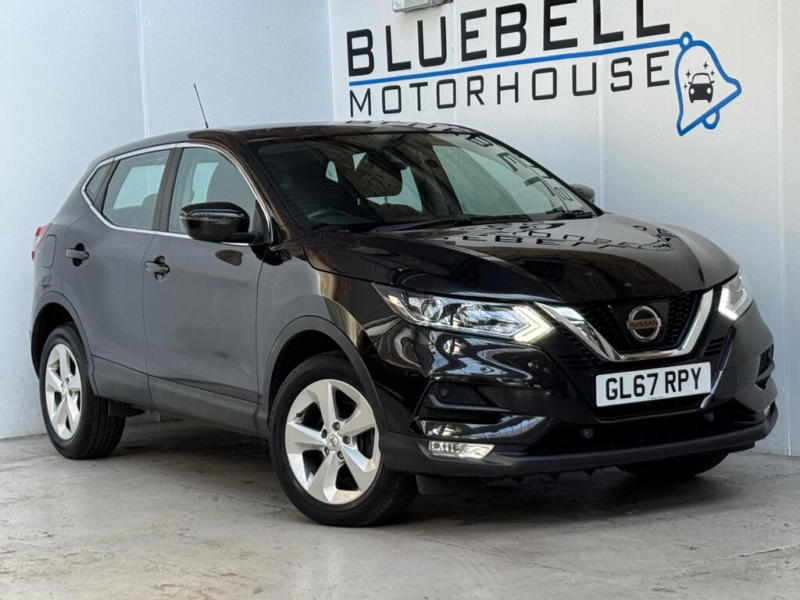 2018 Nissan Qashqai 1.2 Dig-T Acenta Euro 6 (s/s) 5dr in Black — image 1