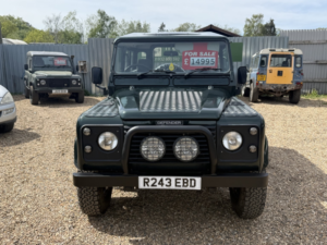 1998 Land Rover Defender 90 Now Sold 2.5 300tdi County*great Example*lite Refurb* in Green — image 2