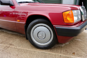 1992 Mercedes-Benz 190 Ref 8799 - Mercedes Benz 190 1.8 Manual (rhd - Uk Car) in Red — image 4