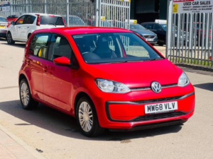 2018 Volkswagen Up! 1.0 Move Up! Euro 6 (s/s) 5dr in Red — image 4
