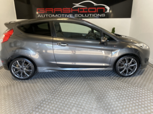2016 Ford Fiesta 1.0 T Ecoboost St-Line in Grey — image 5