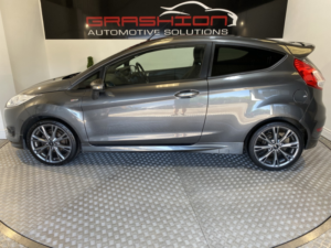2016 Ford Fiesta 1.0 T Ecoboost St-Line in Grey — image 6
